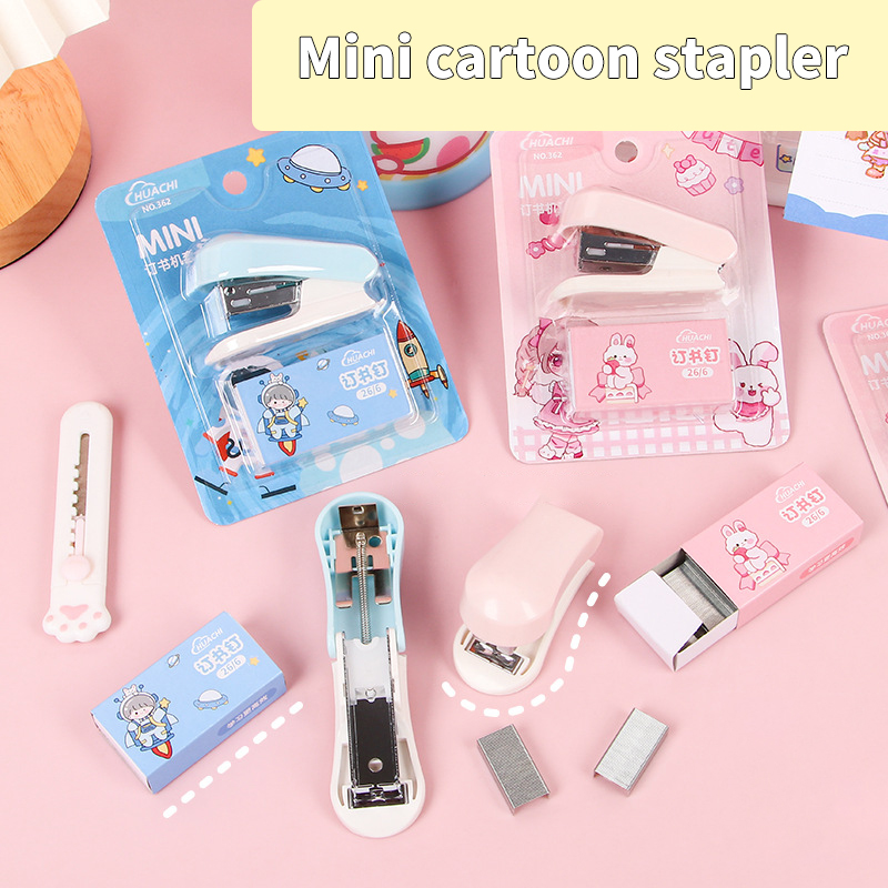 Cartoon%20Stapler%20Mini%20Small%20Set%20Cute%20Student%20Stationery%20Multi-functional%20Binding%20Machine%20Nail%20Test%20Paper%20Stapler%20JINBING%20-%20Image%203