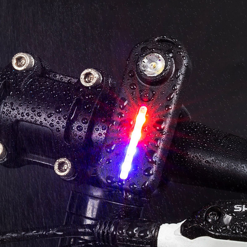 LED Red Blue Shoulder Police Light with Clip USB Charging Flashing Warning Safety Flashlight Torch Bike Warn Light CVFHHH. 