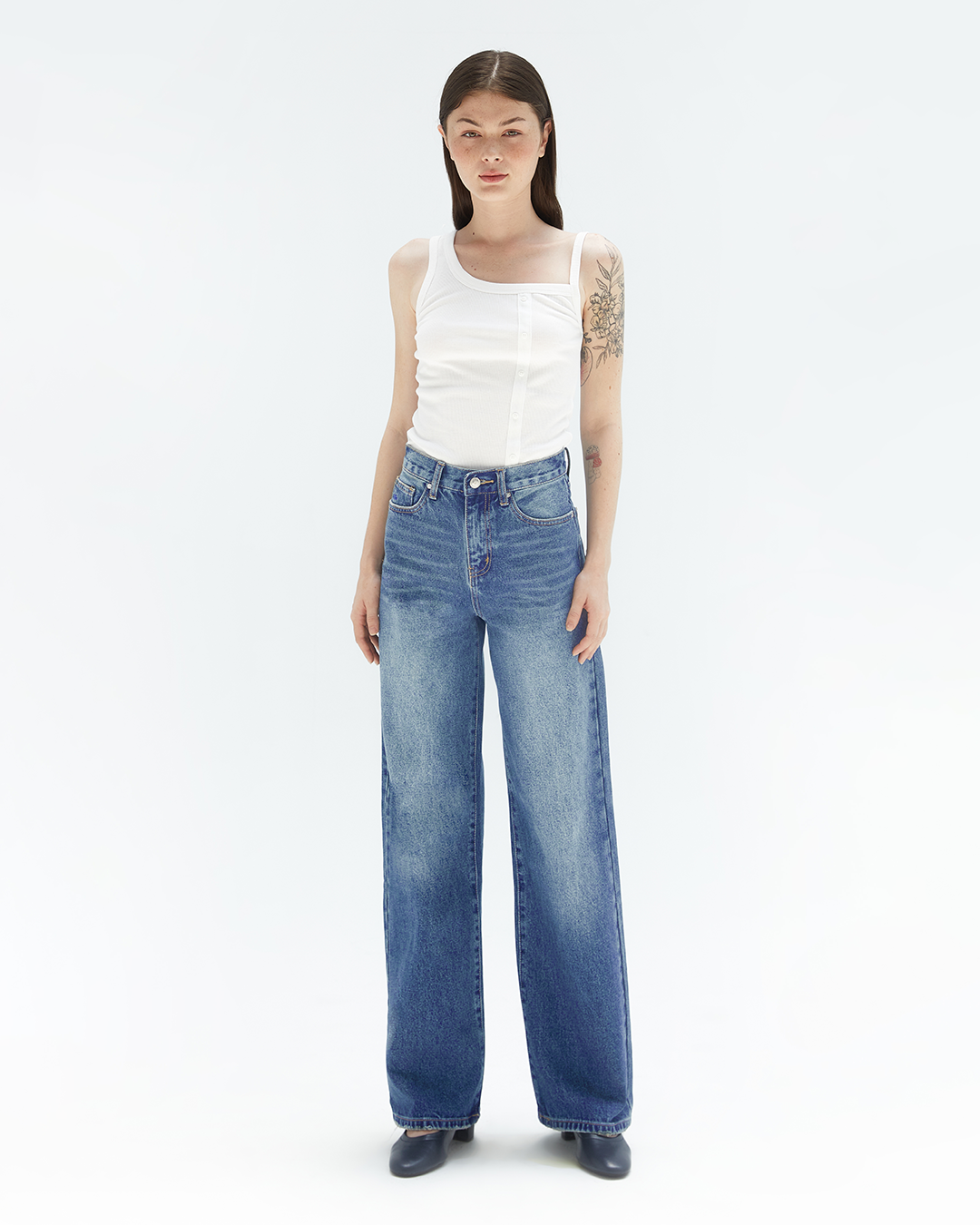 TheBlueTshirt - Quần Jeans Nữ Màu Xanh - Straight A Jeans - 2022 Wash thumbnail
