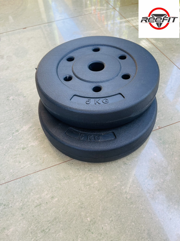 Bộ 2 tạ miếng nhựa đen 3kg Reefit (gồm 2 miếng)