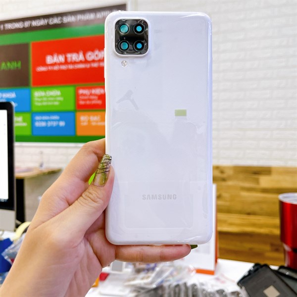 [ ẢNH THẬT ] Nắp lưng Samsung A12 như hình