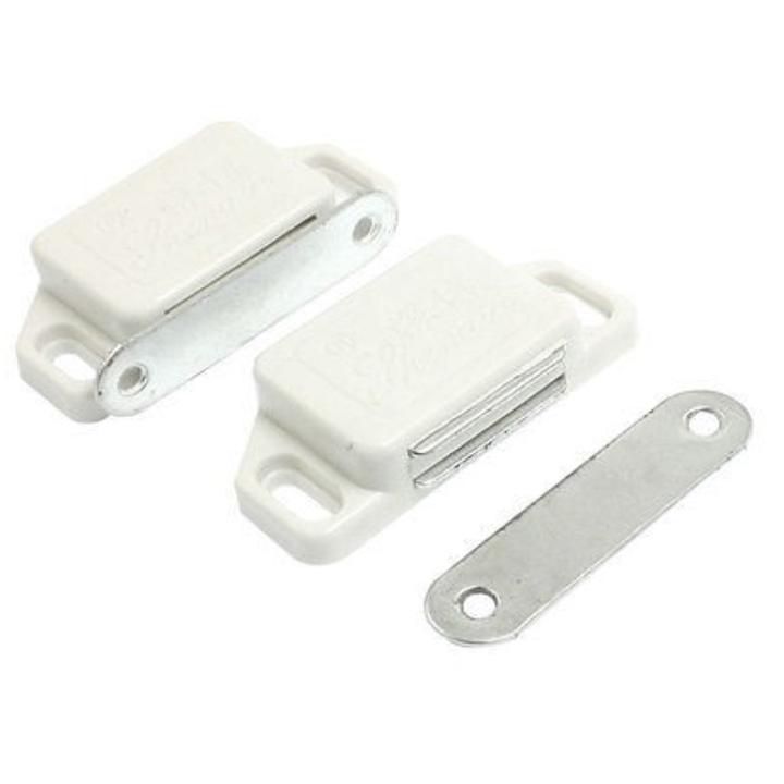 Nam châm hít giữ tủ chạn bếp