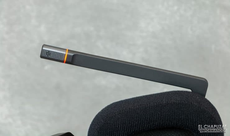 Tai nghe Corsair HS80 RGB Wireless