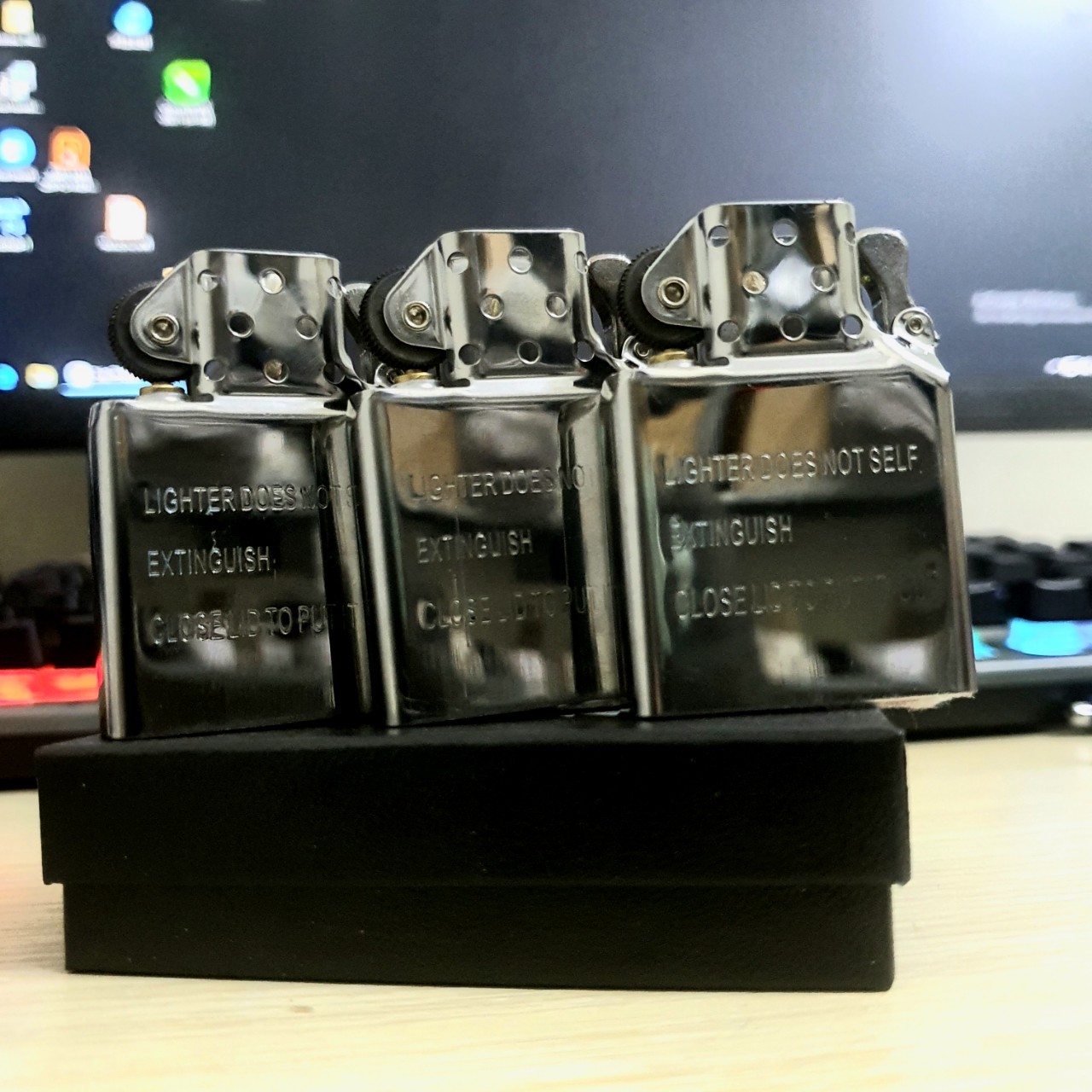 Phụ Kiện Ruột Zippo Màu Bạc - Ruột Bật Lửa Xăng Đá