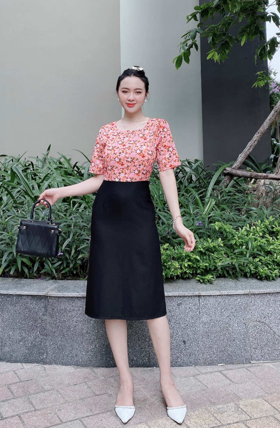 [4.4 Hoàn tiền 15%]Đầm công sở phối hoa sang trọng- D10
