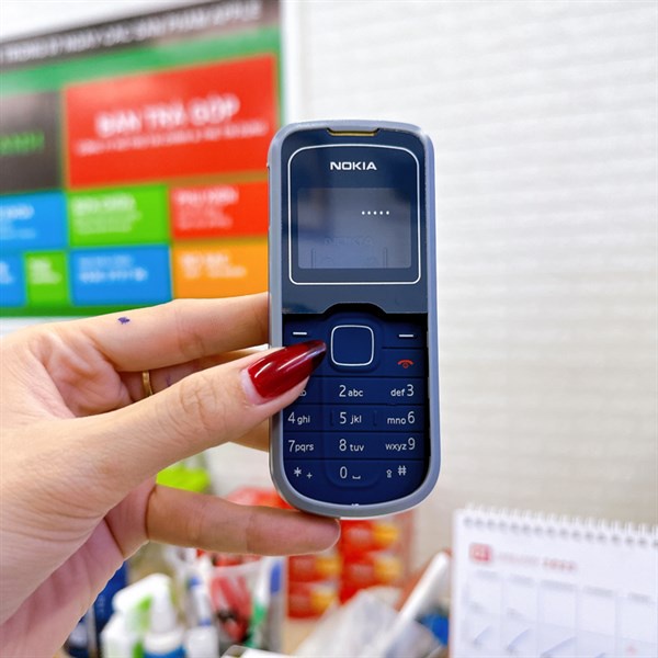 Bộ vỏ Nokia 1202 zin mấu máy chuẩn. hàng như hình.