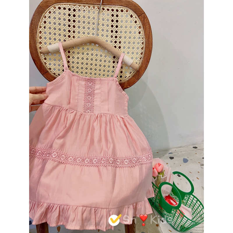 Váy đầm 2 dây ren trắng hồng cho bé gái