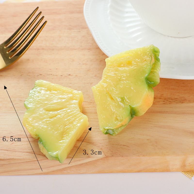 Watermelon%20Fruit%20Pendant%20Key%20Chains%20For%20Friend%20Gift%20Unique%20Creative%20Simulation%20Watermelon%20Carrot%20Bag%20Car%20Box%20Key%20Ring%20-%20Image%205