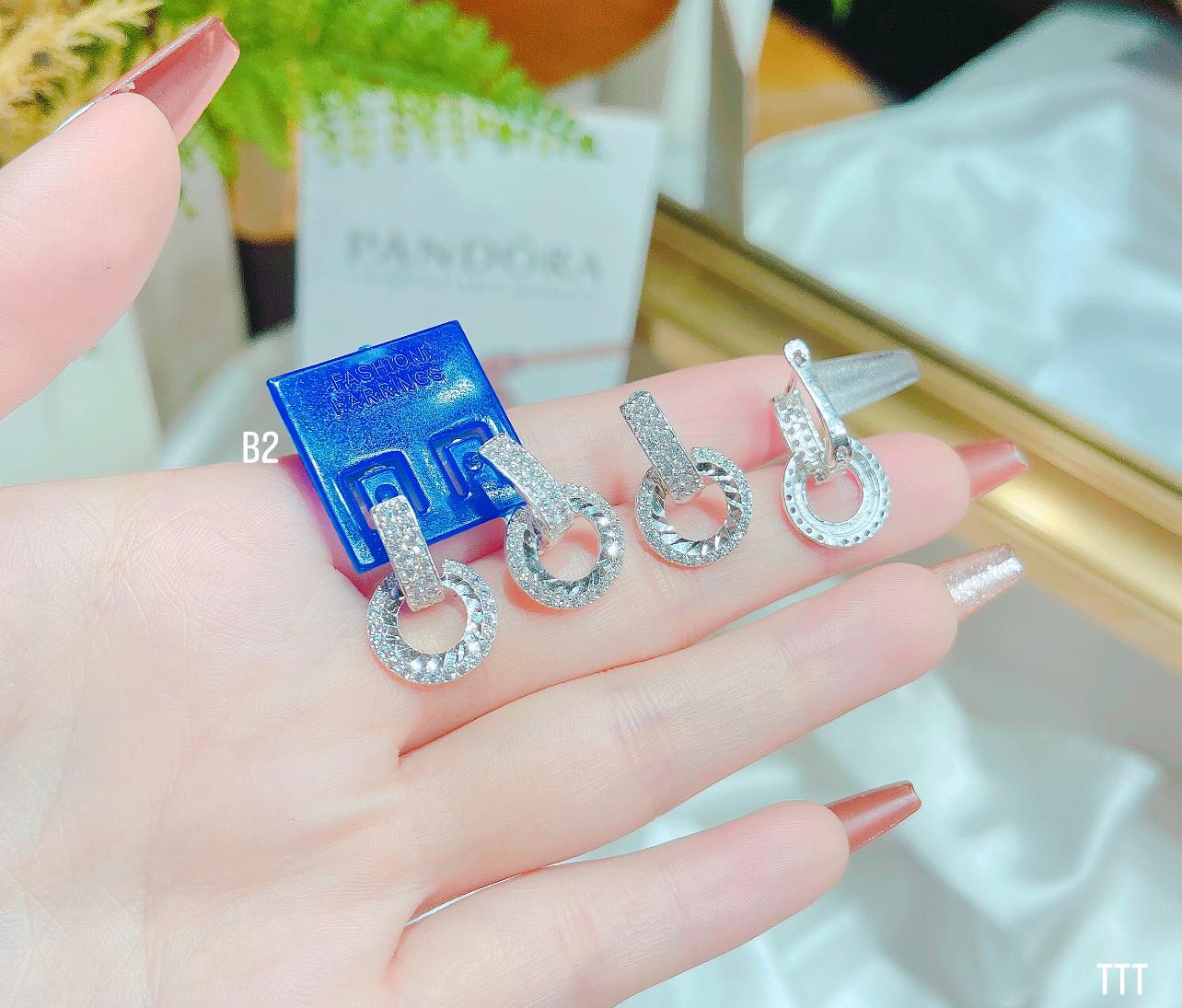 Bông tai nữ bạc ta khuyên tròn MS97
