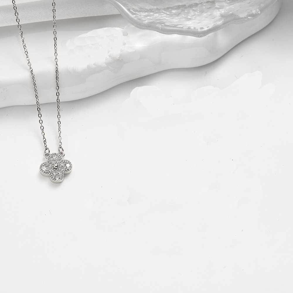 Four-leaf Clover Titanium Steel Necklace