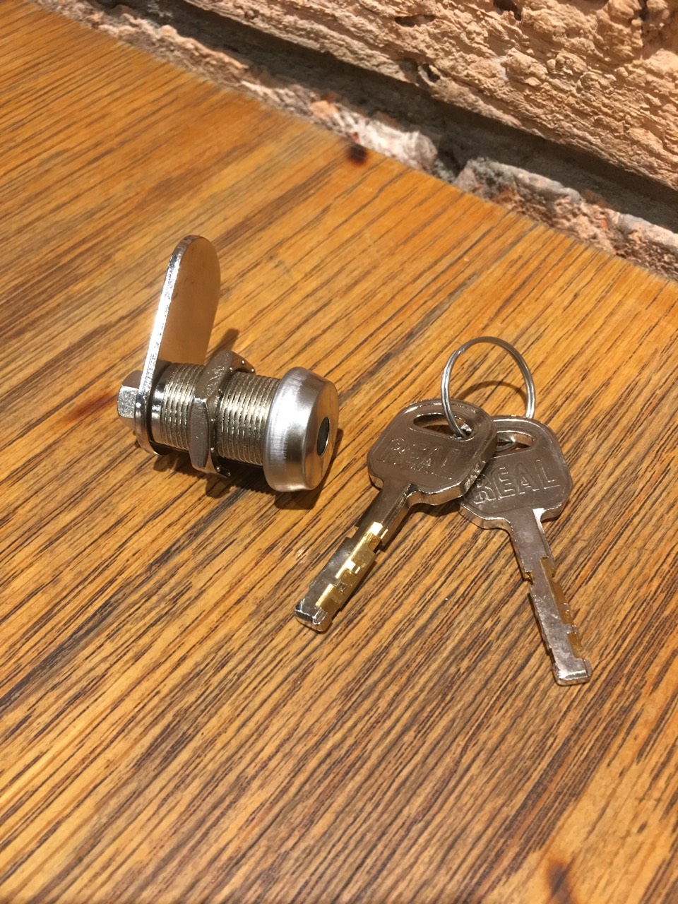 Khóa tủ locker RL8042