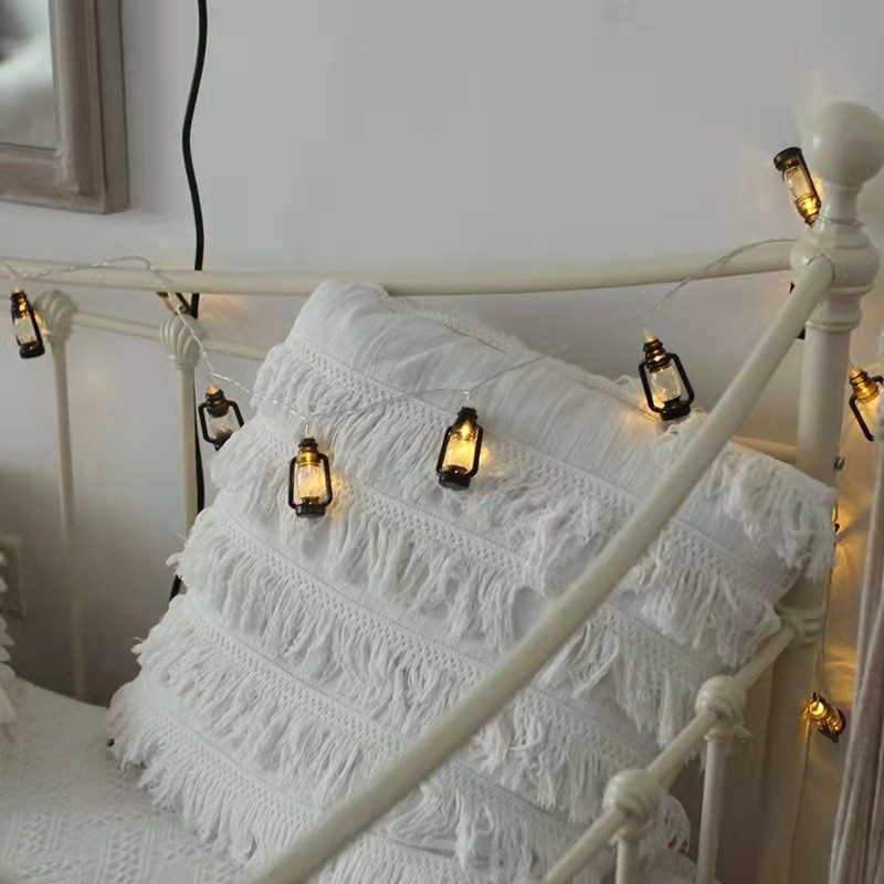 Dây Đèn Chai Dầu Hỏa 10LED Đèn Lồng LED Vòng Hoa Cổ Tích Dây Đèn Chạy Bằng Pin Trang Trí Trong Nhà Ngoài Trời Gia Đình