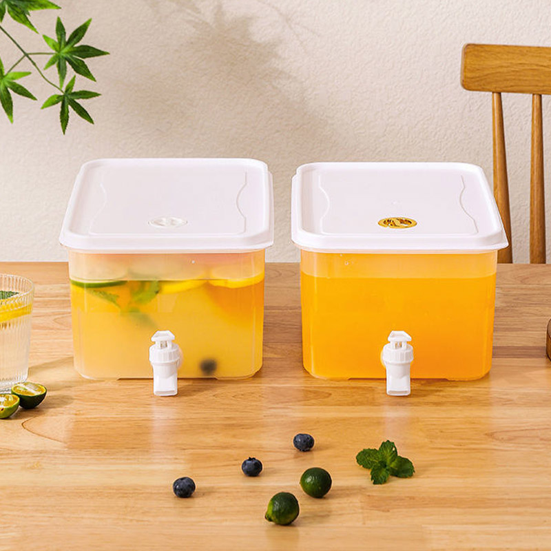 5L large capacity cold kettle Tap cold kettle water tank Thickened plastic material Cold bucket With faucet Household juice bucket