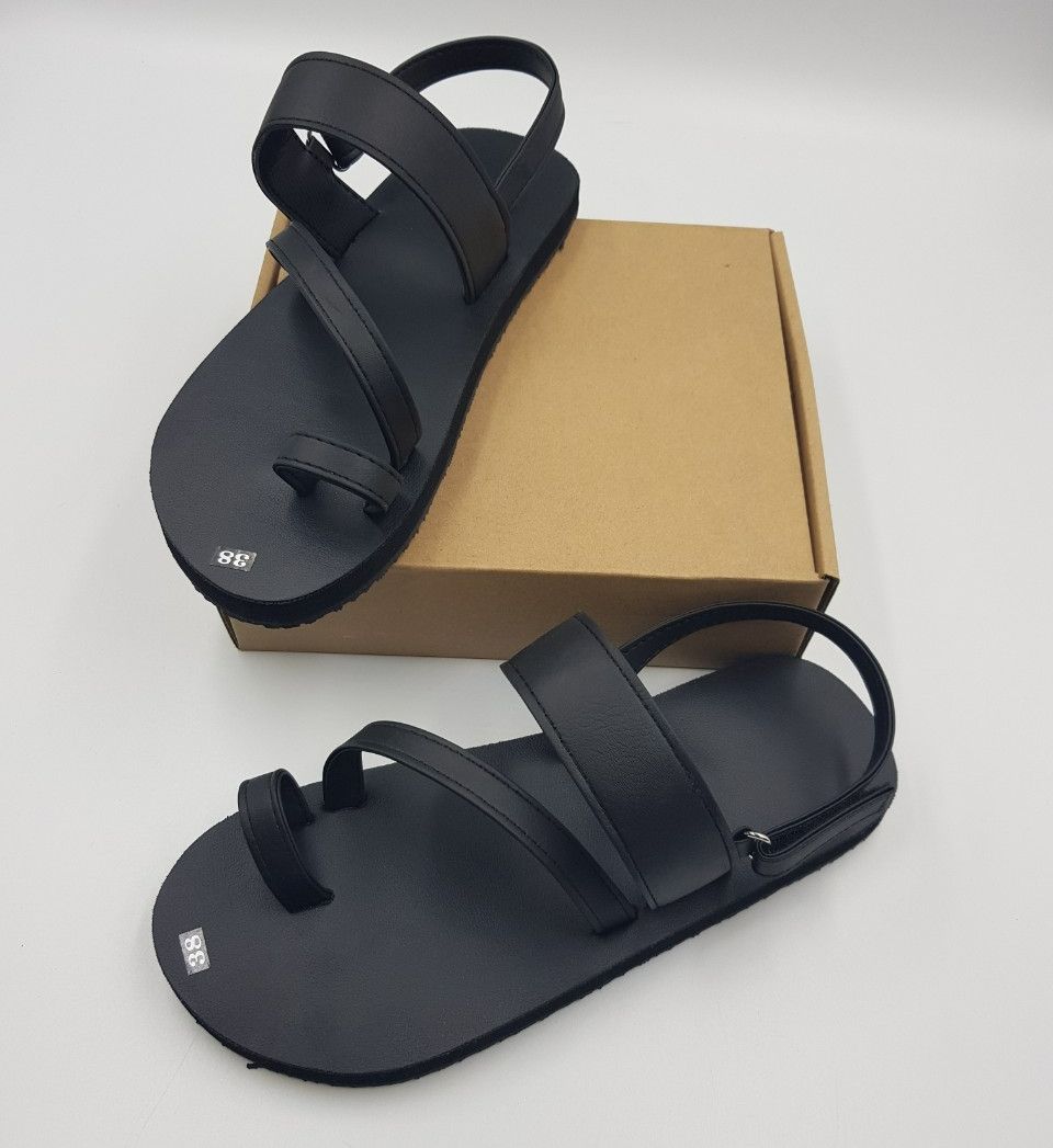Dép xăng đan nam nữ ngón xéo đen ( thới giới sandal )