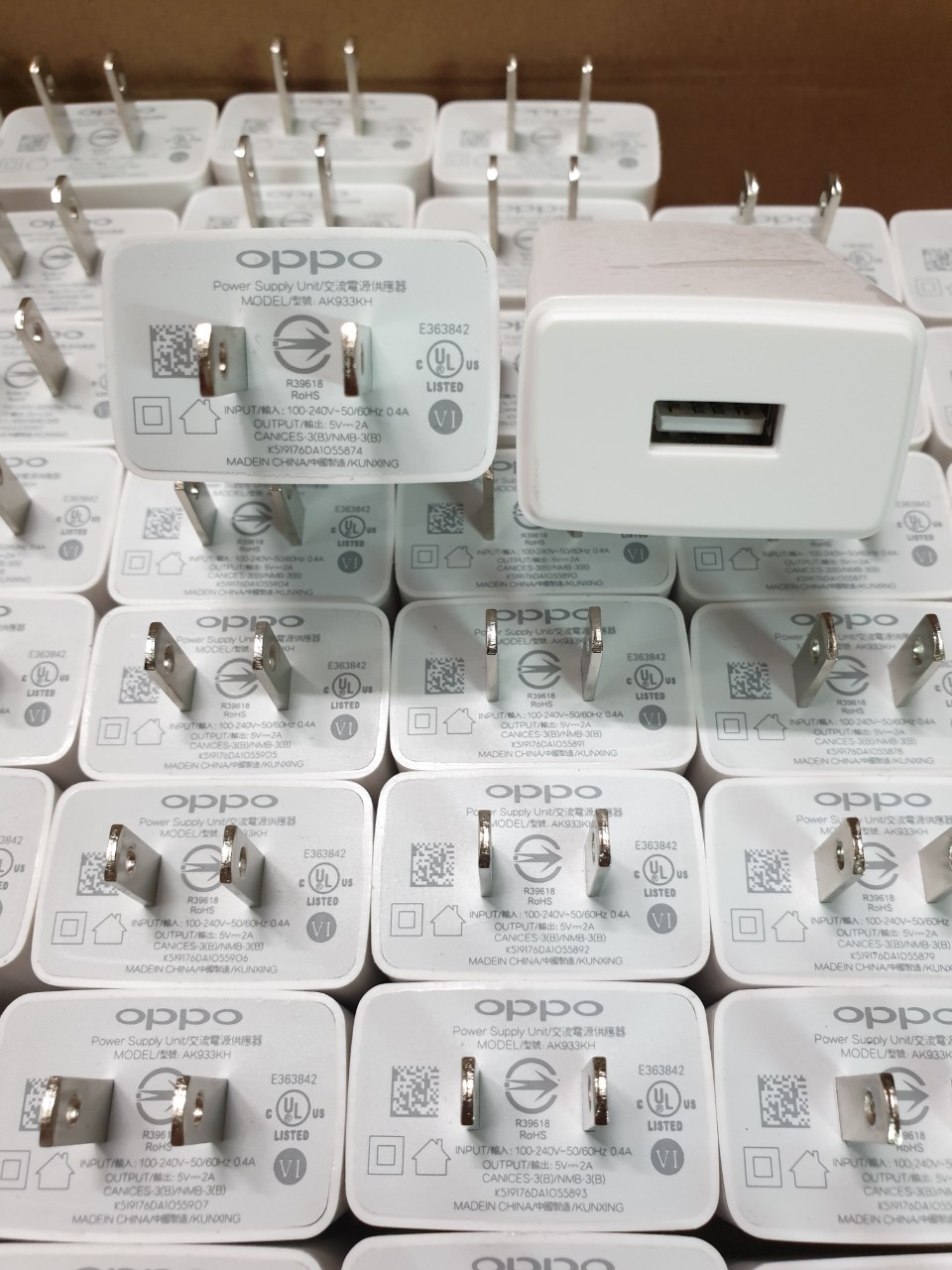 CỦ SẠC DÀNH CHO OPPO 933 2A (F5) ZIN, SẠC NHANH