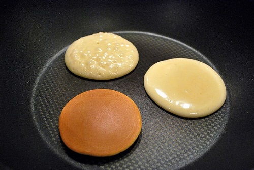Bột Làm Bánh Rán Doremon Pha Sẵn Siêu Thơm Ngon Pancake Nhật 120g ( Product From Japan)