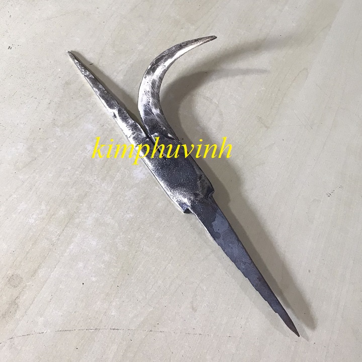 01 cái - mũi chỉa thép - mũi móc thép - mũi chỉa dừa