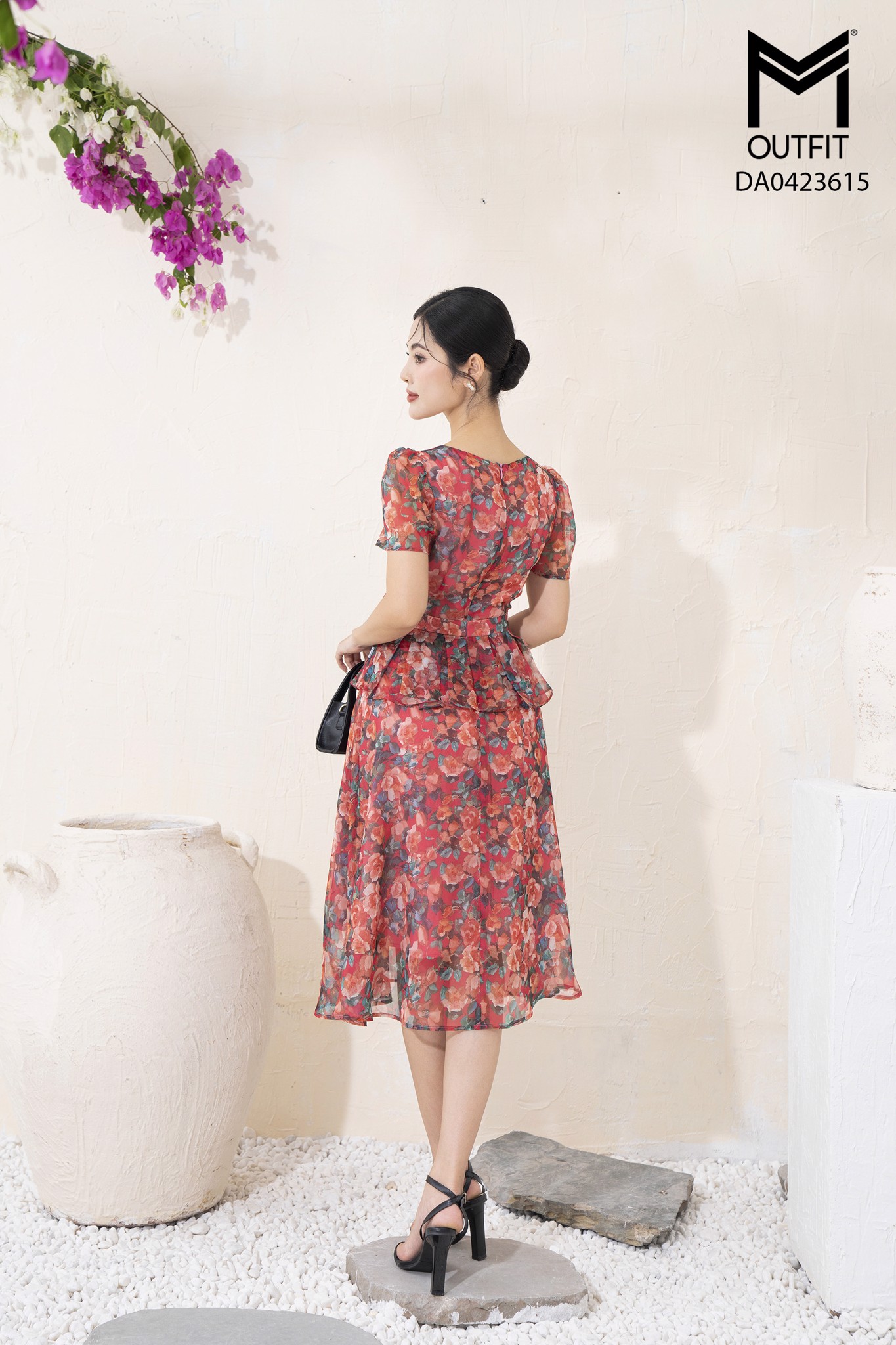 Đầm peplum đính hoa TT