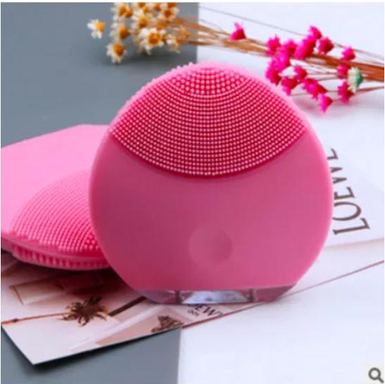 Máy Rửa Mặt Forever Mini 2 làm sạch da, massage mặt hiệu quả