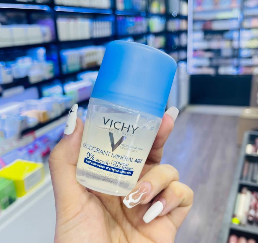 Lăn khử mùi vichy 50ml date mới