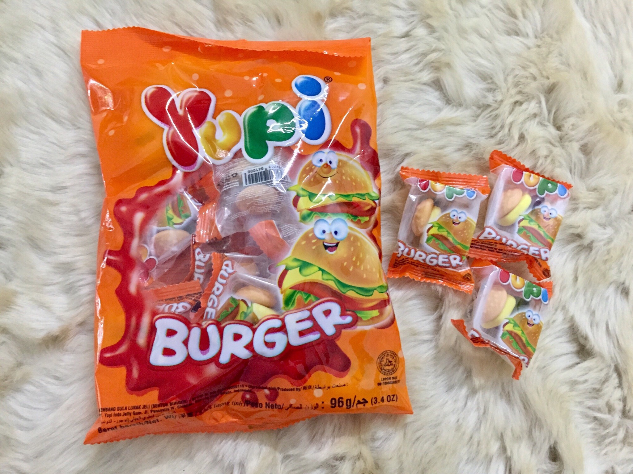 Combo 4 Gói Kẹo Dẻo Yupi Hamburger