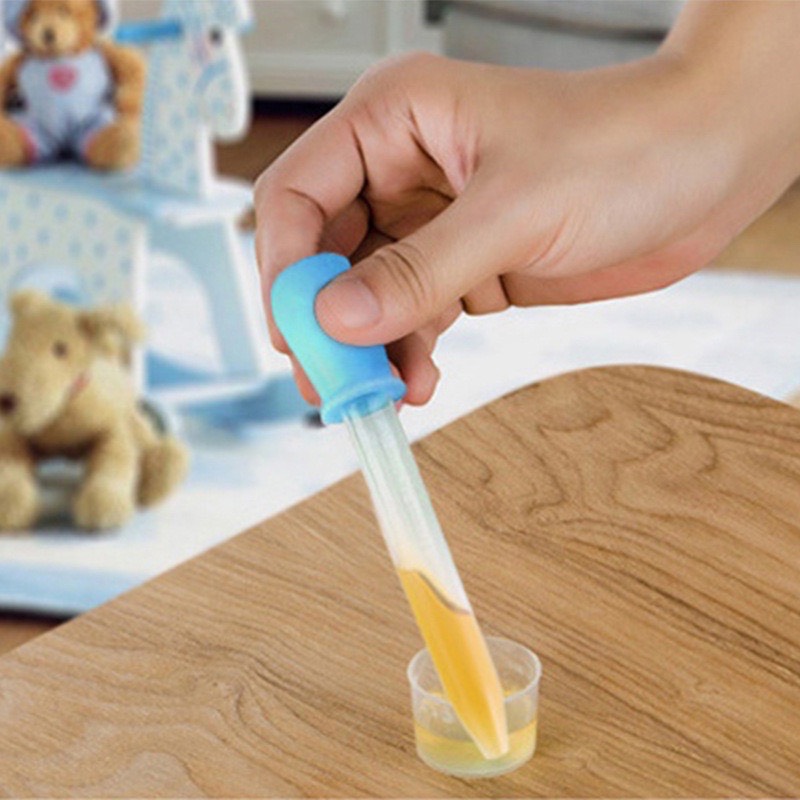 dụng cụ bón sữa cho bé 5ml