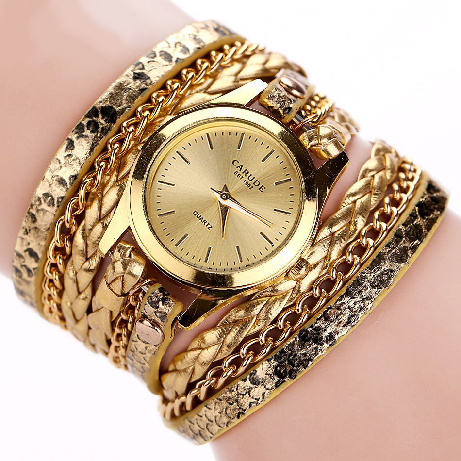 Women's Quartz Watch with Snakeskin Texture Loop Bracelet - A stylish and elegant ladies' watch featuring a snakeskin texture loop bracelet. The watch is designed with a sophisticated chain, combining fashion and functionality. Perfect for those who appre.