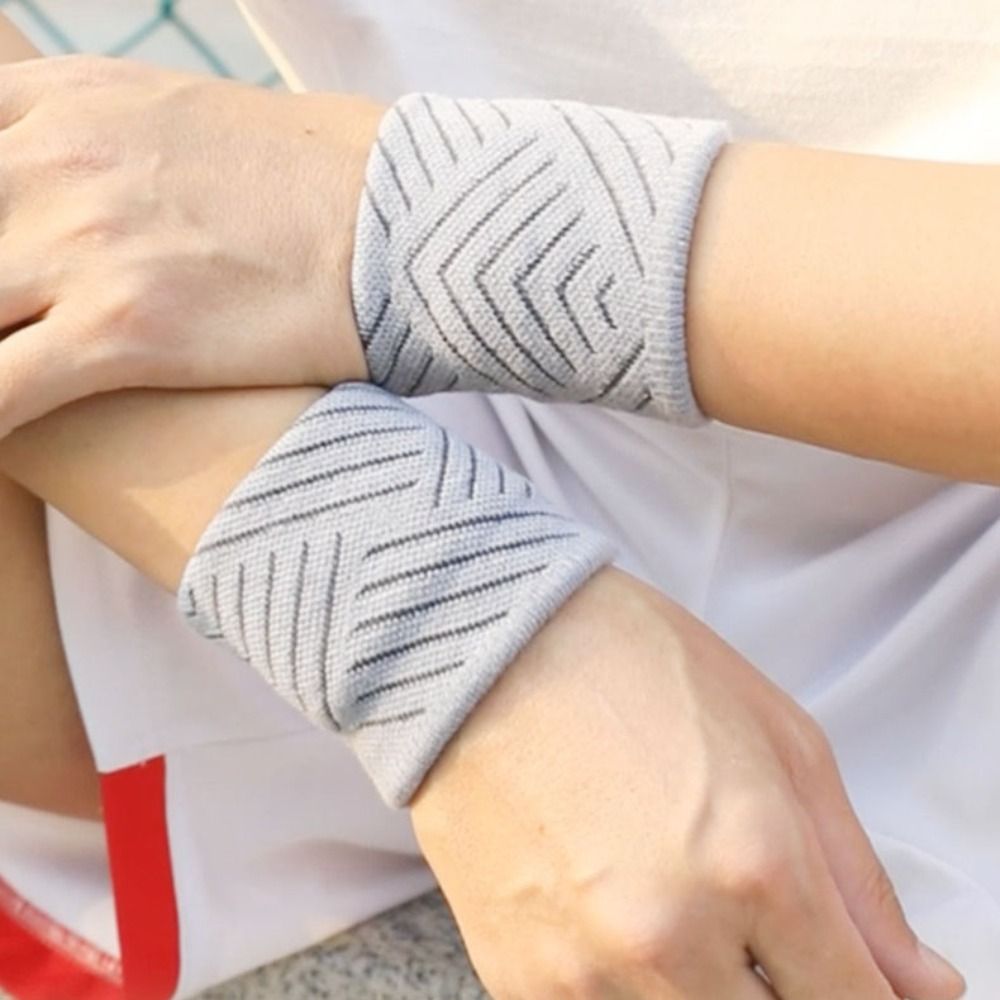 Sweat%20Wrist%20Band%20Thickened%20Badminton%20Wristband%20Sport%20Towel%20Volleyball%20Sports%20Wristbands%20Wrist%20Wrap%20Cotton%20Wrist%20Protection%20Men%20Women%20-%20Image%202