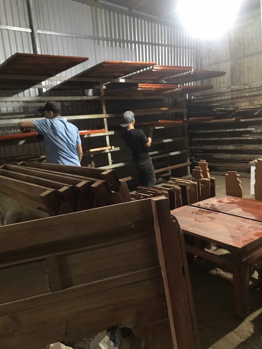 Án giang gỗ Nhãn rộng 197cm - sâu 81cm