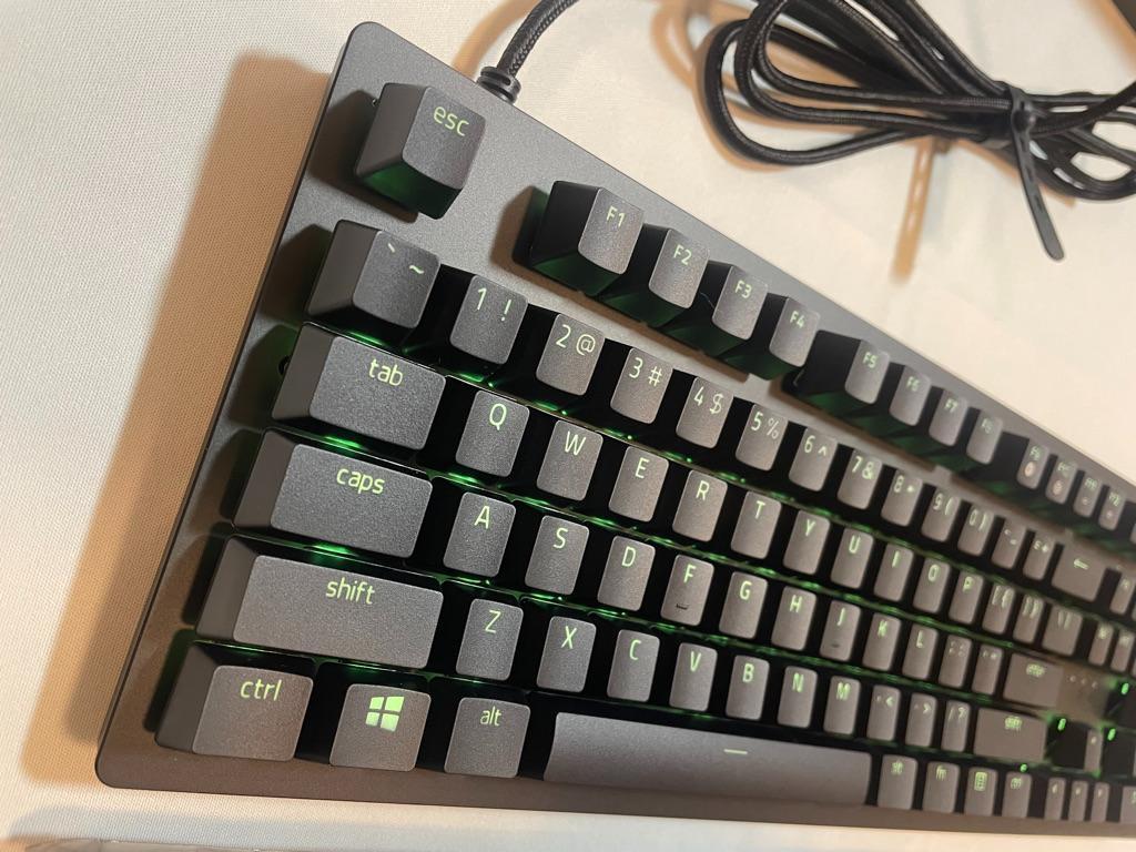 Razer Huntsman V2 - Optical Gaming Keyboard