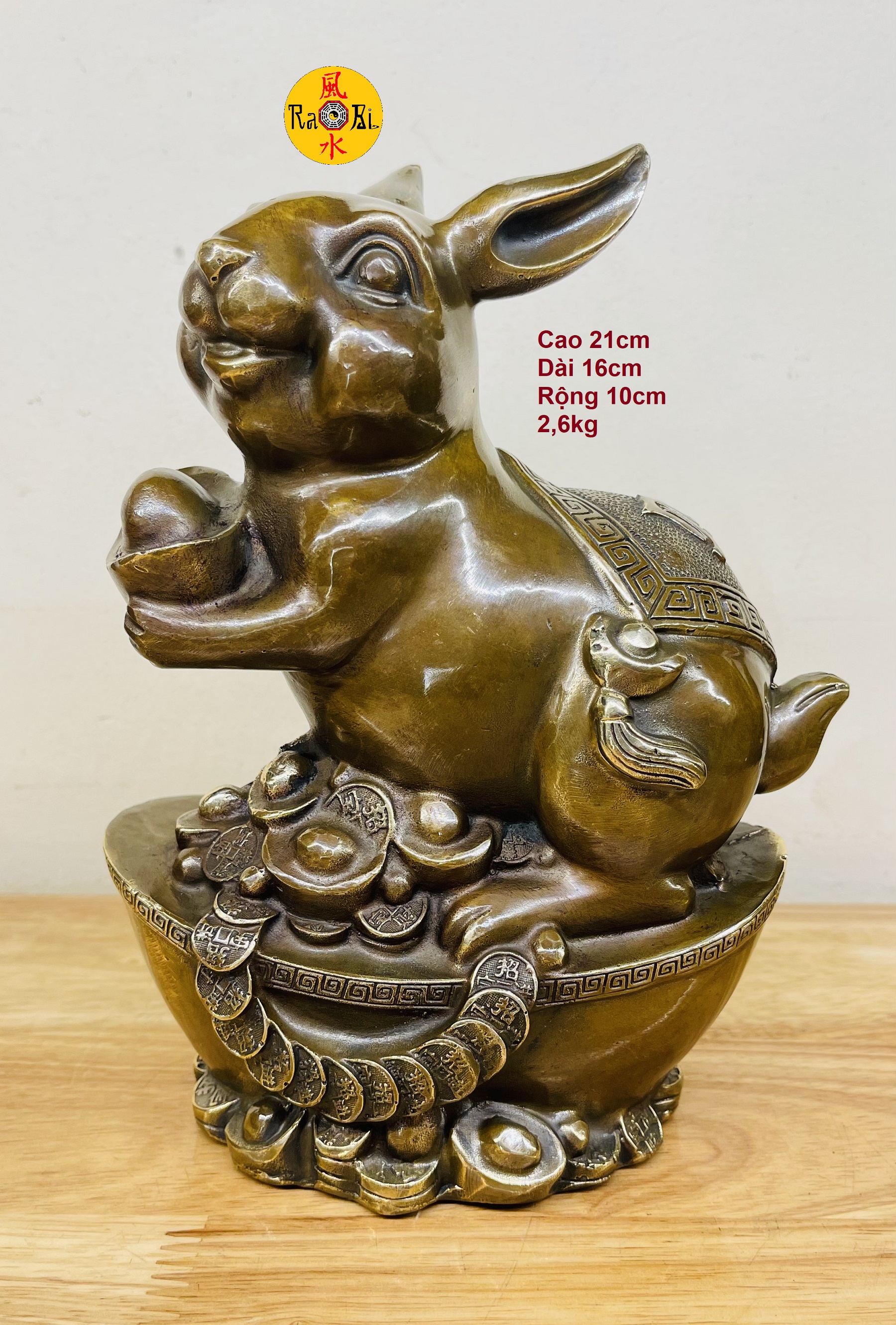 Thỏ đứng cục vàng - mão đắc lộc - tượng đồng phong thủy 12 con giáp - đồ đồng mỹ nghệ