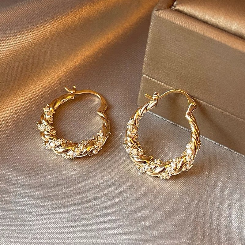 Elegant%20Delicate%20Simple%20Gold%20Hoop%20Earrings%20Crystal%20Zircon%20Twist%20Earrings%20for%20Women%20Accessories%20Trendy%20-%20Image%204
