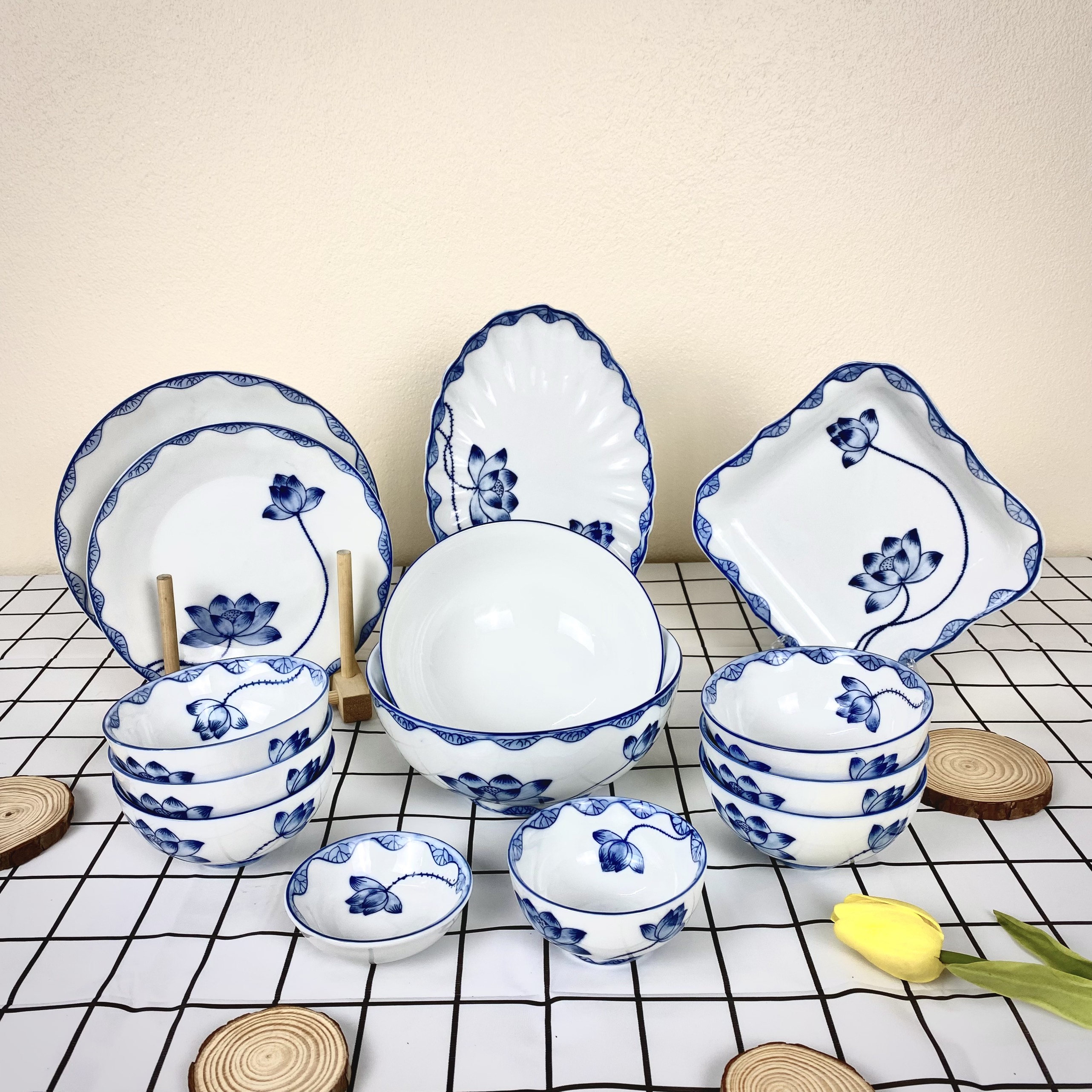 Dinnerware set lacing lotus bowl, tableware Rice many details, ceramics bowl Buddhist high grade