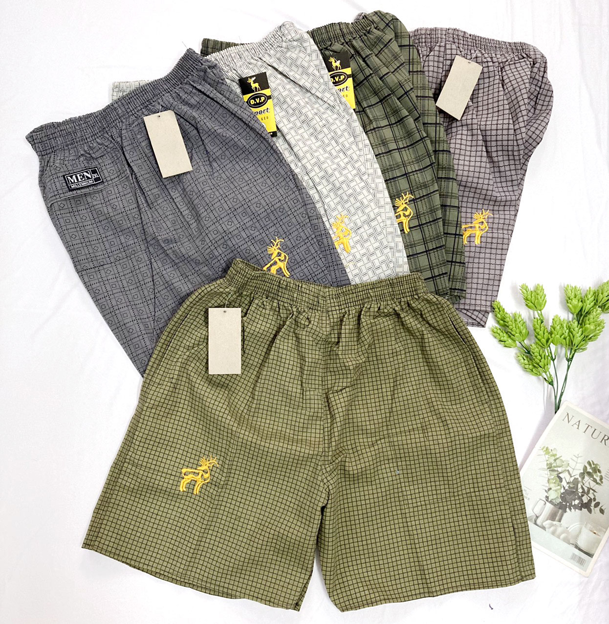 Quannai men's 50kg to 80kg Kate coarse fabric draw string shorts mid waist shorts