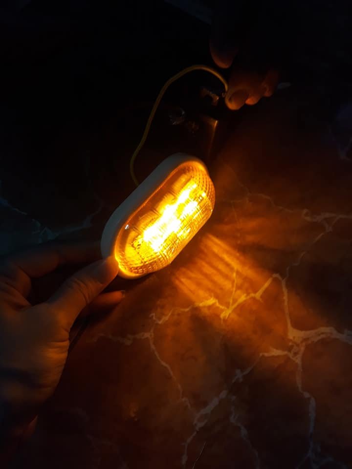 ĐÈN NÓC CHỚP  4045