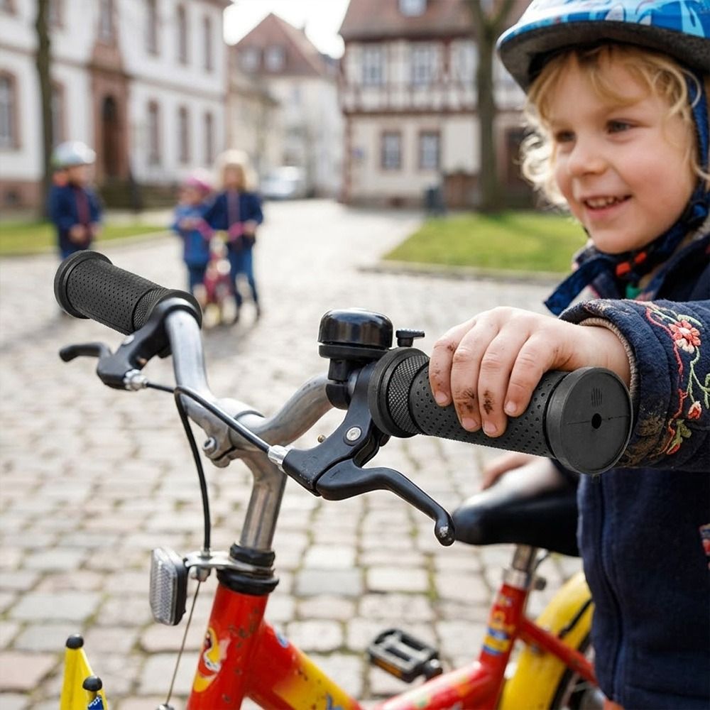 Portable%20Non-slip%20Kids%20Bike%20Handlebar%20Grips%20Comfortable%20Universal%20Mountain%20Handlebars%20Ergonomic%20Durable%20Bicycle%20Grips%20Balance%20Bike%20-%20Image%206