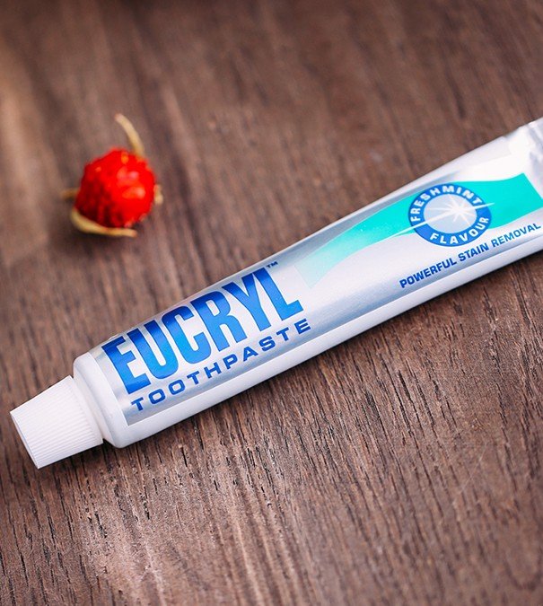 Kem Đánh Răng EUCRYL Làm Trắng Răng Hương Bạc Hà Tooth Paste Freshmint