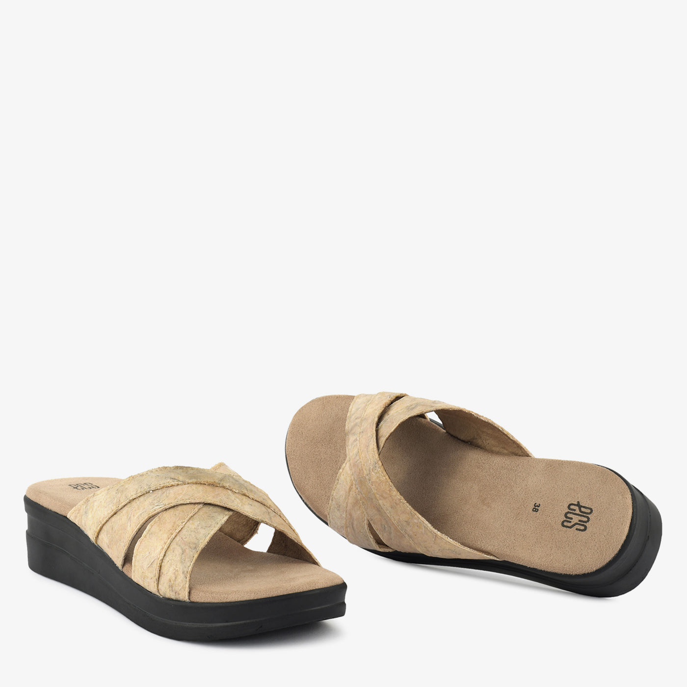 ECS%20-%20for%20Women%20-%20Eco-Chic%20Banana%20Leather%20Slides%20-%20Image%204