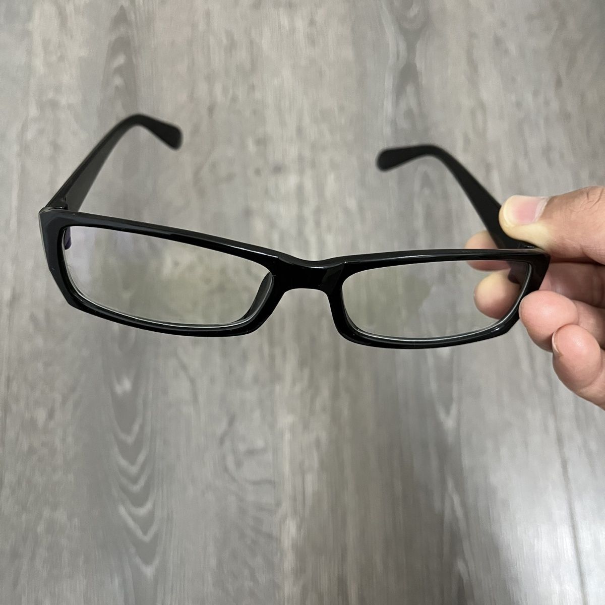 【Hot demand】 Attack On Titan Hange Zoe Cosplay Eyeglasses Eye Glasses Eye Patch Halloween Cosplay Costume Accessory.