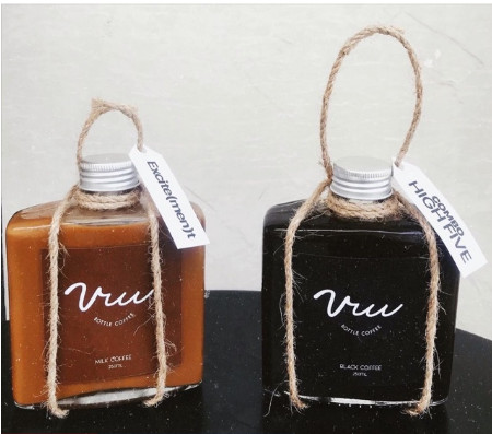 Chai thủy tinh vuông dẹp nắp nhôm 250ml