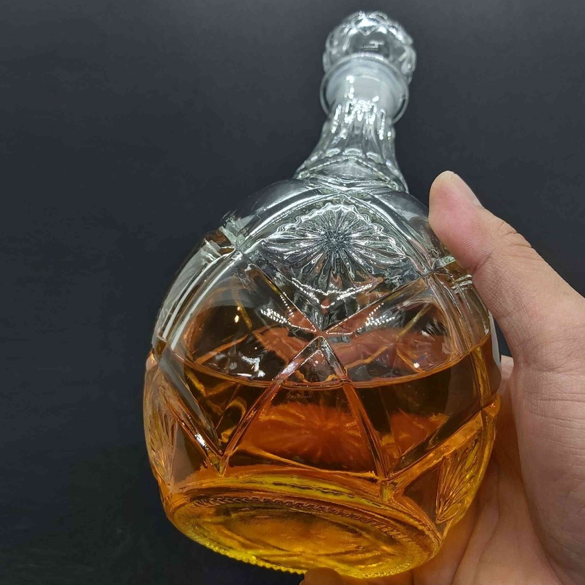 Vỏ Chai Đựng Rượu 1 Lít (combo 2 cái) mẫu giọt nước hoa văn trái dứa – Chai Thủy Tinh Đựng Rượu 1000ML - Bình Đựng Rượu Thủy Tinh siêu trong (A5)