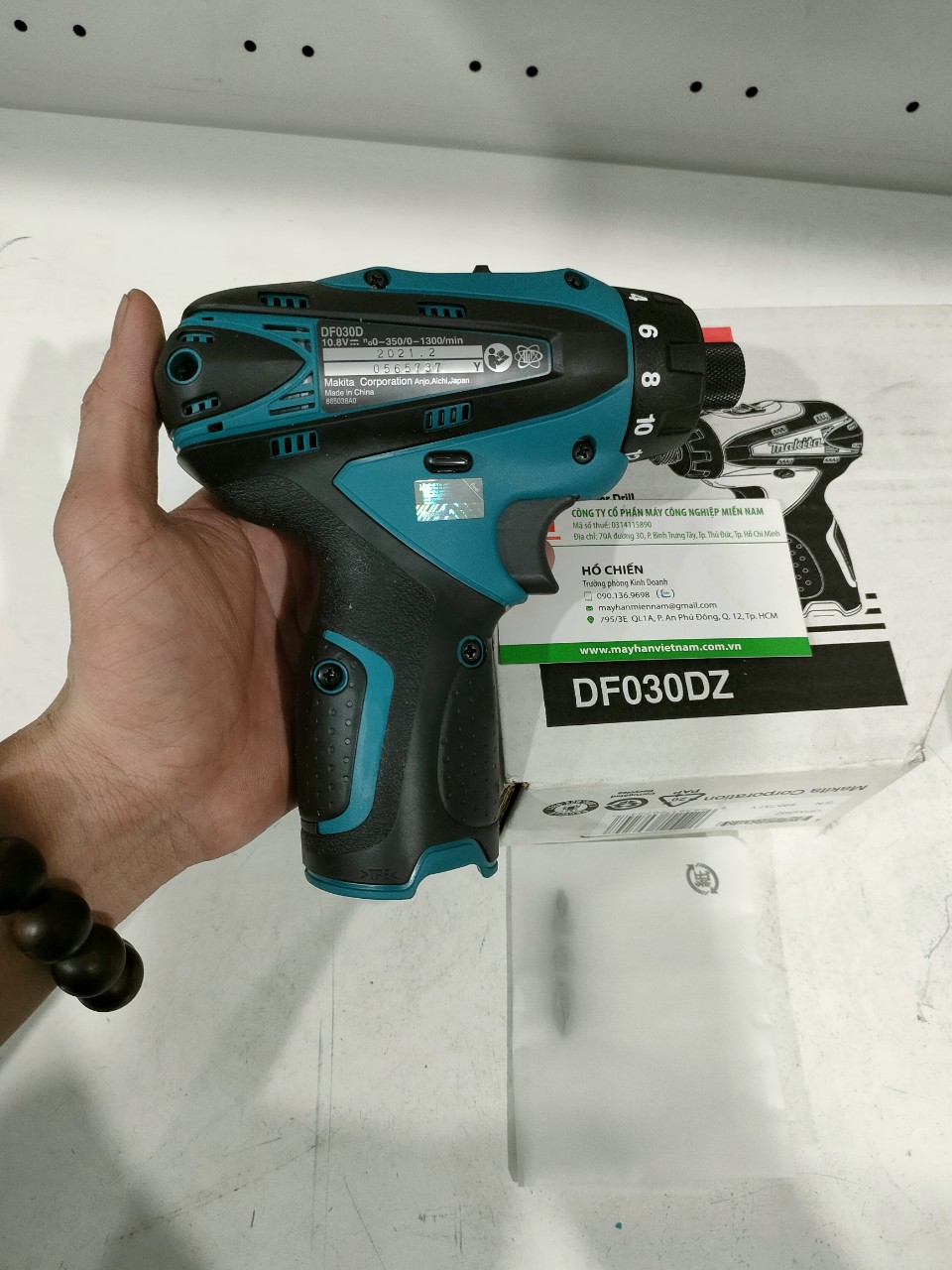 Chính hãng - máy khoan vặn vít dùng pin makita df030dz 10.8v - may cn mien nam