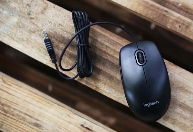 Chuột Logitech B100 chuyên văn phòng bền bỉ
