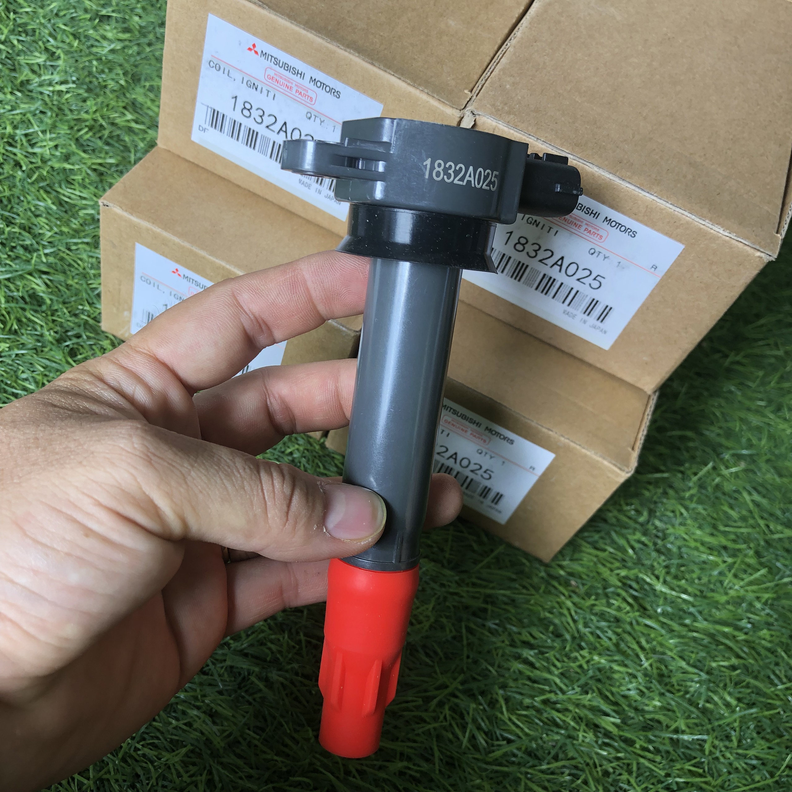 HÀNG XỊN MOBIN ĐÁNH LỬA MITSUBISHI ZINGER/ OUTLANDER/ LANCER ASAKI JAPAN