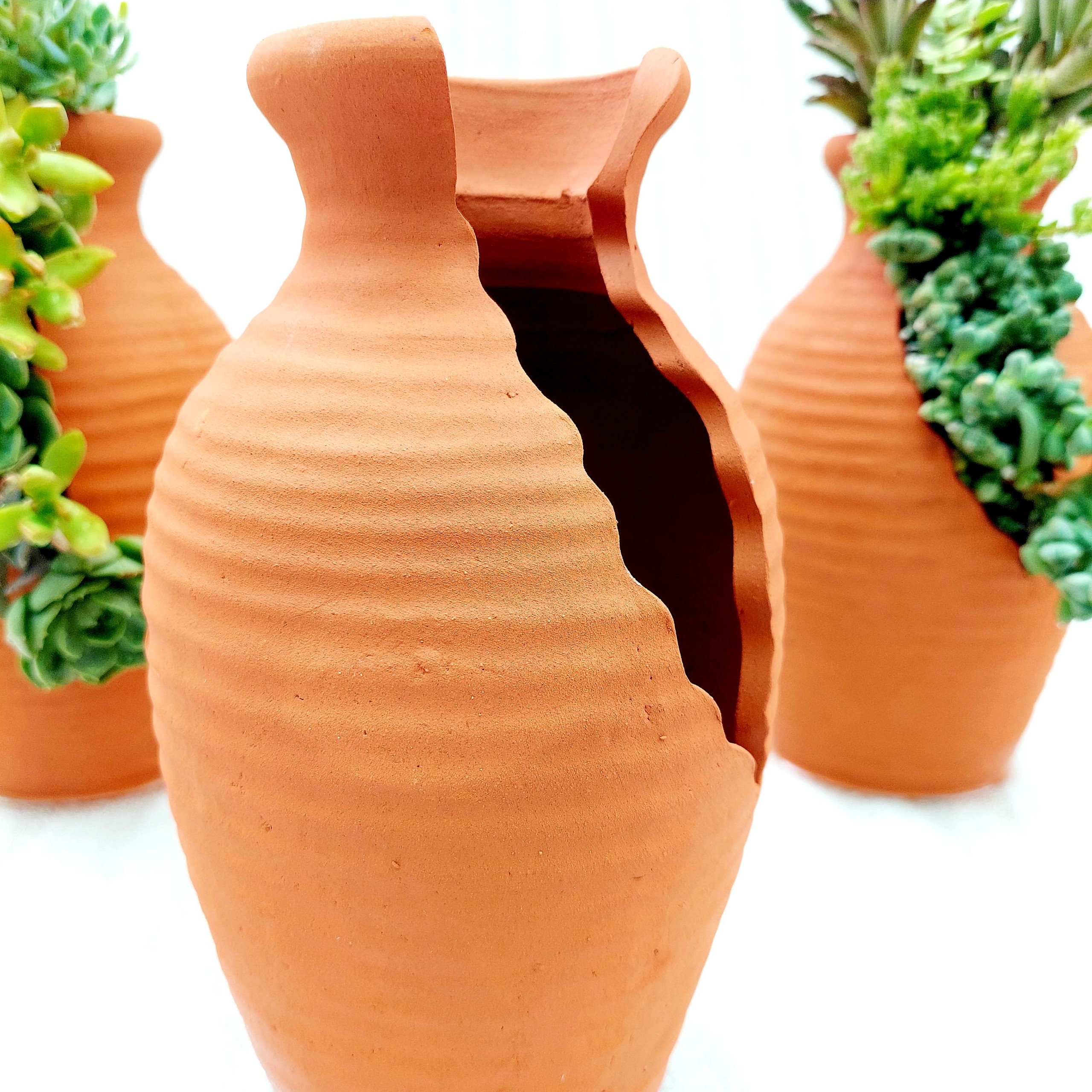 Chậu đất nung - Bình hoa 925, miệng chậu 9cm, chiều cao 25cm