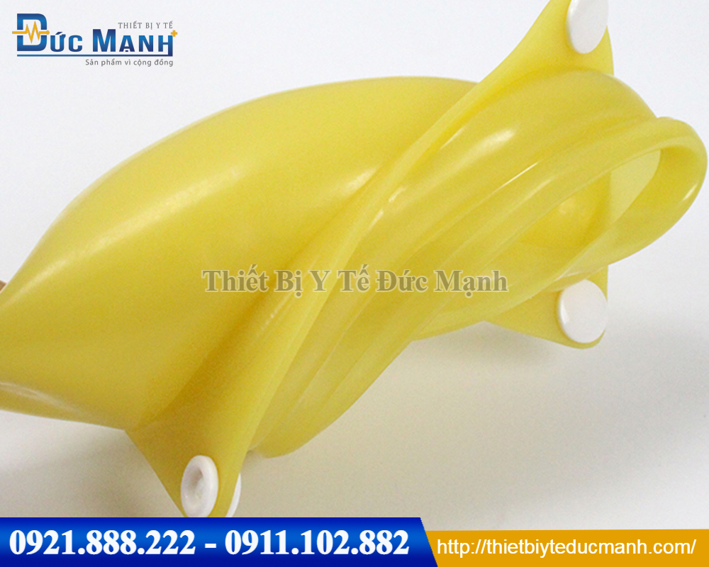 Dụng cụ đi tiểu cho bệnh nhân nam và nữ