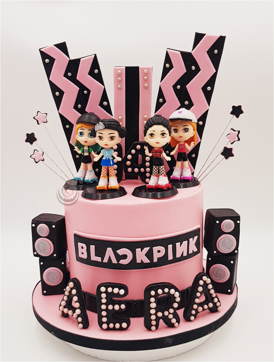 Buy/Send Blackpink Lisa Birthday Cake Online @ Rs. 2199 - SendBestGift-sgquangbinhtourist.com.vn