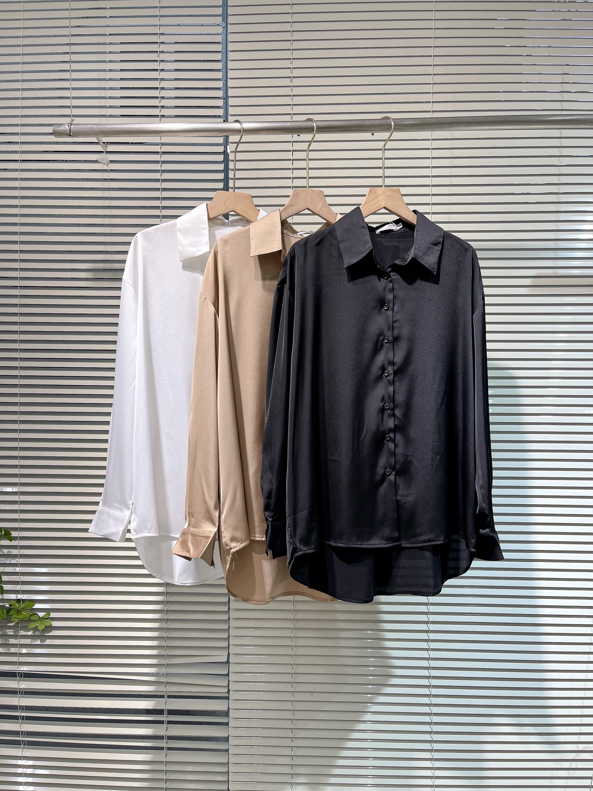 Áo sơ mi trơn vải lụa , Peace House Clothing