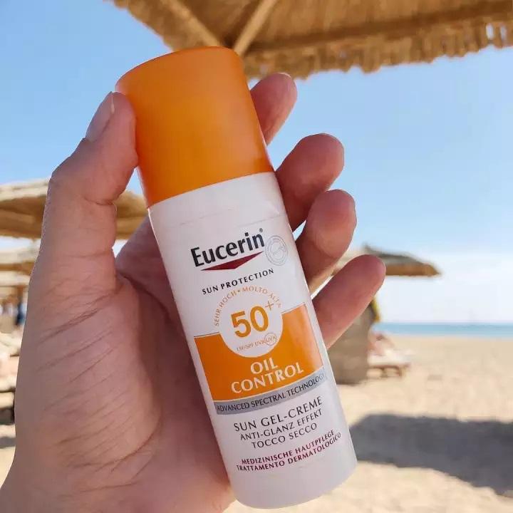 Kem chống nắng Eucerin Oil Control da dầu 50ml