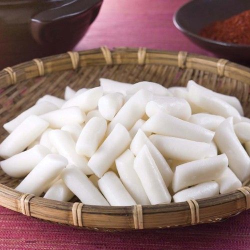 Bánh gạo Tokbokki Hàn Quốc Sannadle dạng thỏi 500g